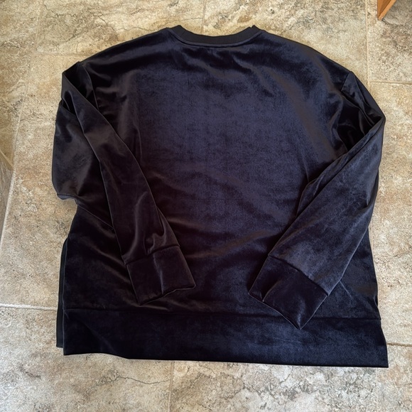 Athleta sweatshirt velvet sleeves - Picture 5 of 7